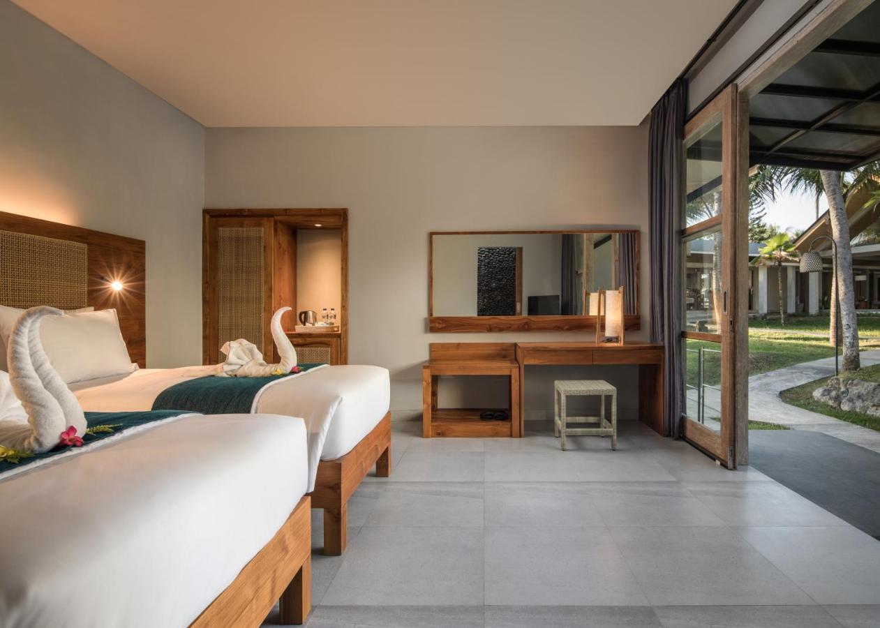 Umadewi Surf & Retreat Hotel Пулукан Екстериор снимка